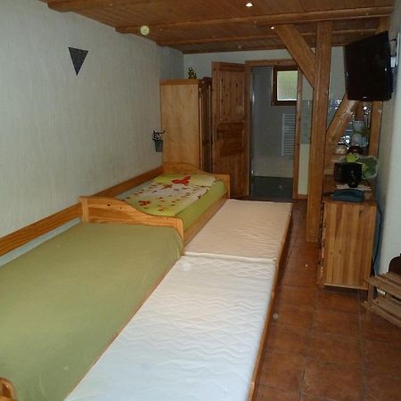 Gaestezimmer Am Maerchenbrunnen Дрезден Екстериор снимка